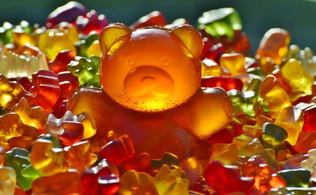 candies-colorful-colourful-33385 (1) gummy bears